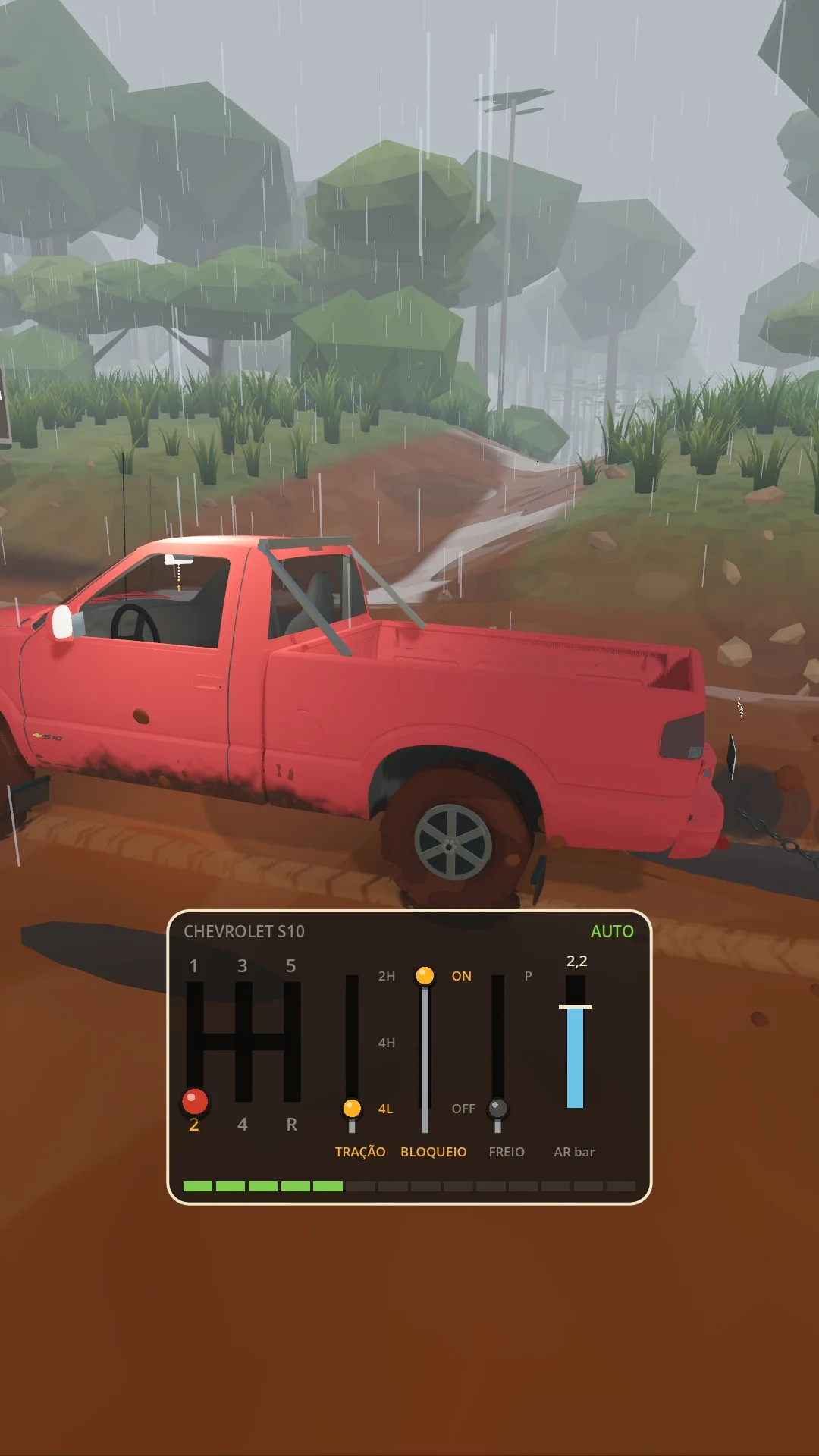 Picape vermelha atravessando um trecho da estrada sob chuva no jogo